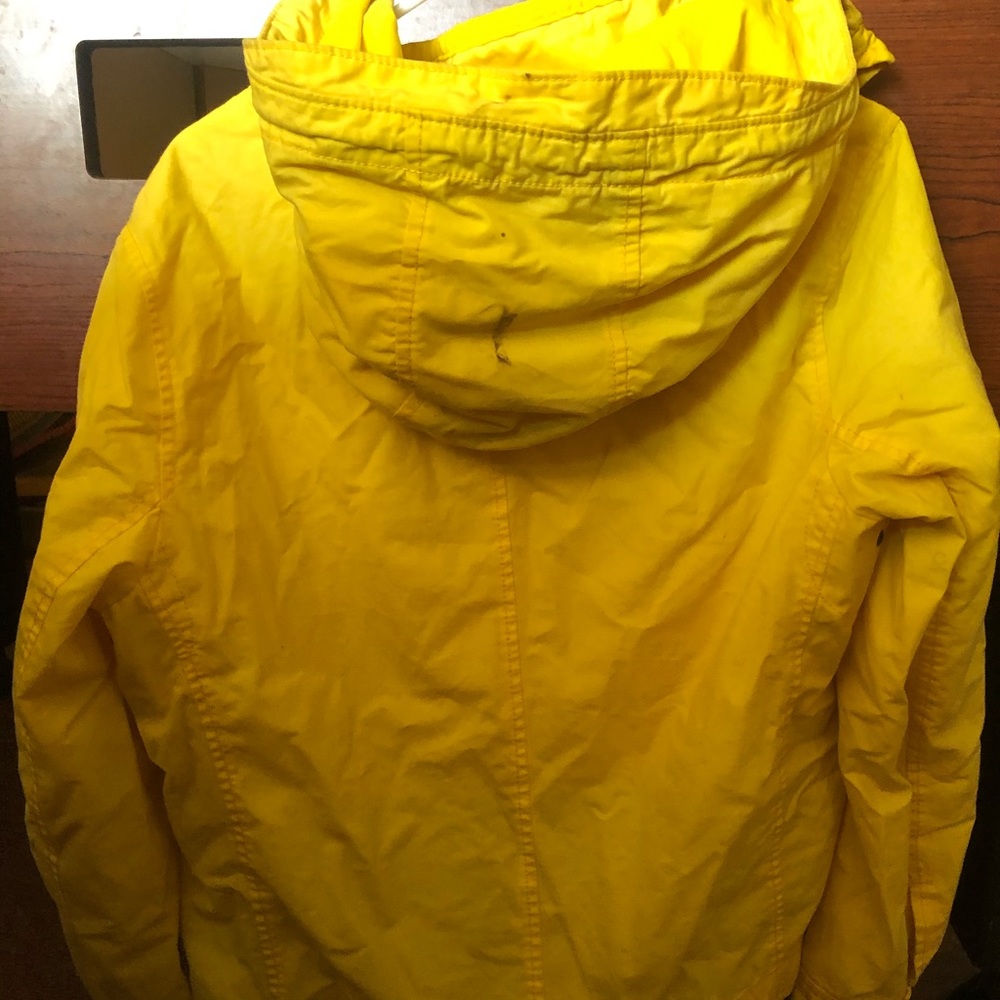 Yellow A&F jacket - Picture 3 of 3